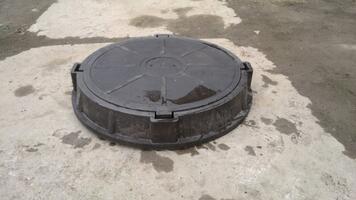 Люки чугунные тип С: внешний вид